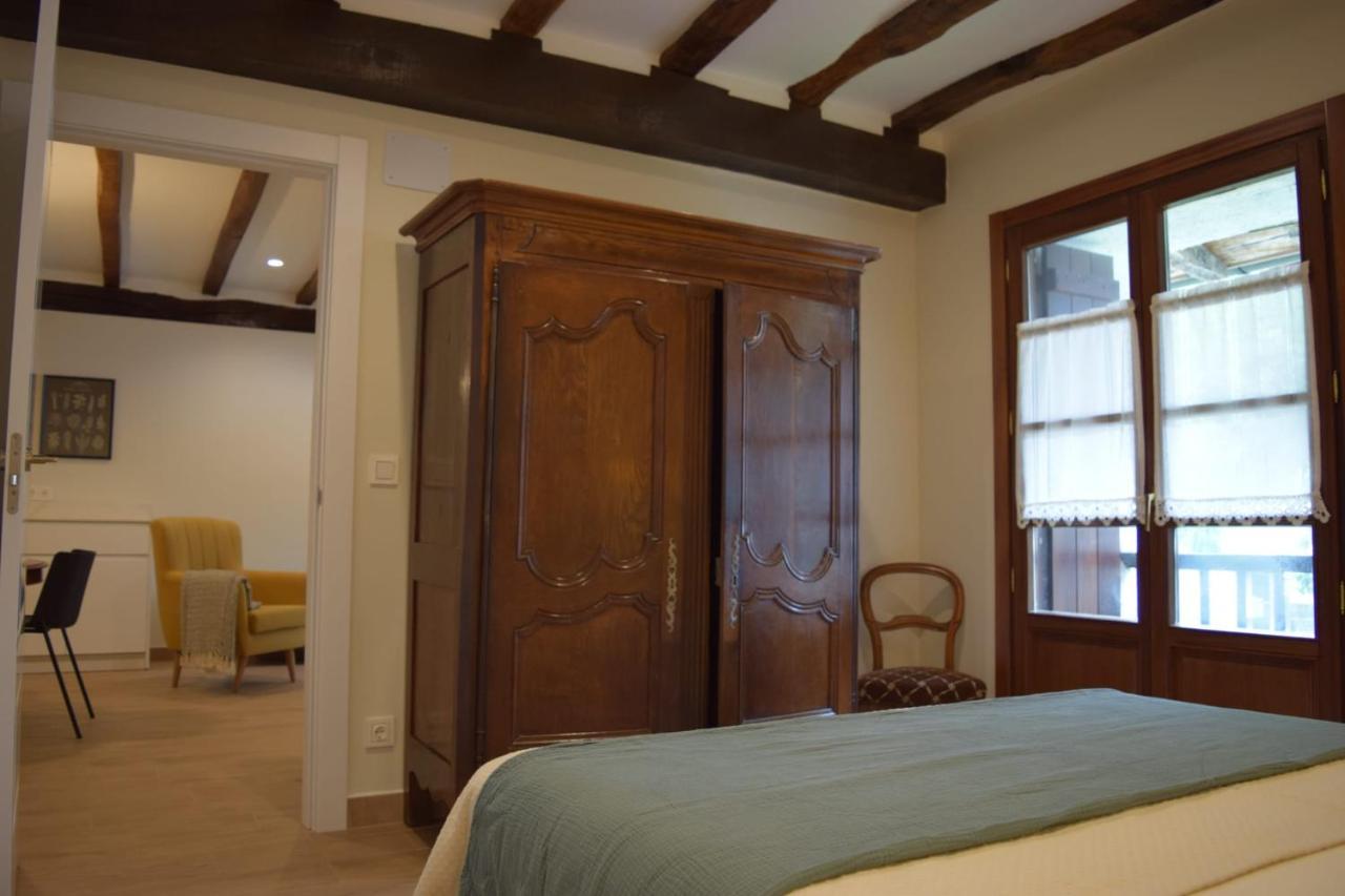 Peritxenea Landa Apartamentuak 乐萨卡 外观 照片